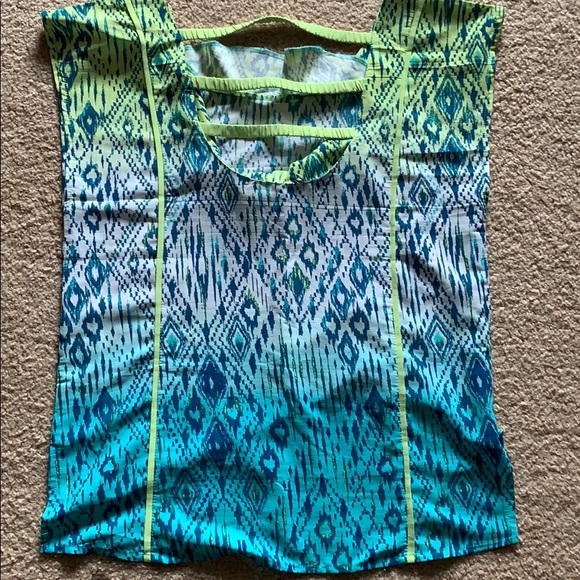 Summer blouse - Picture 2 of 2